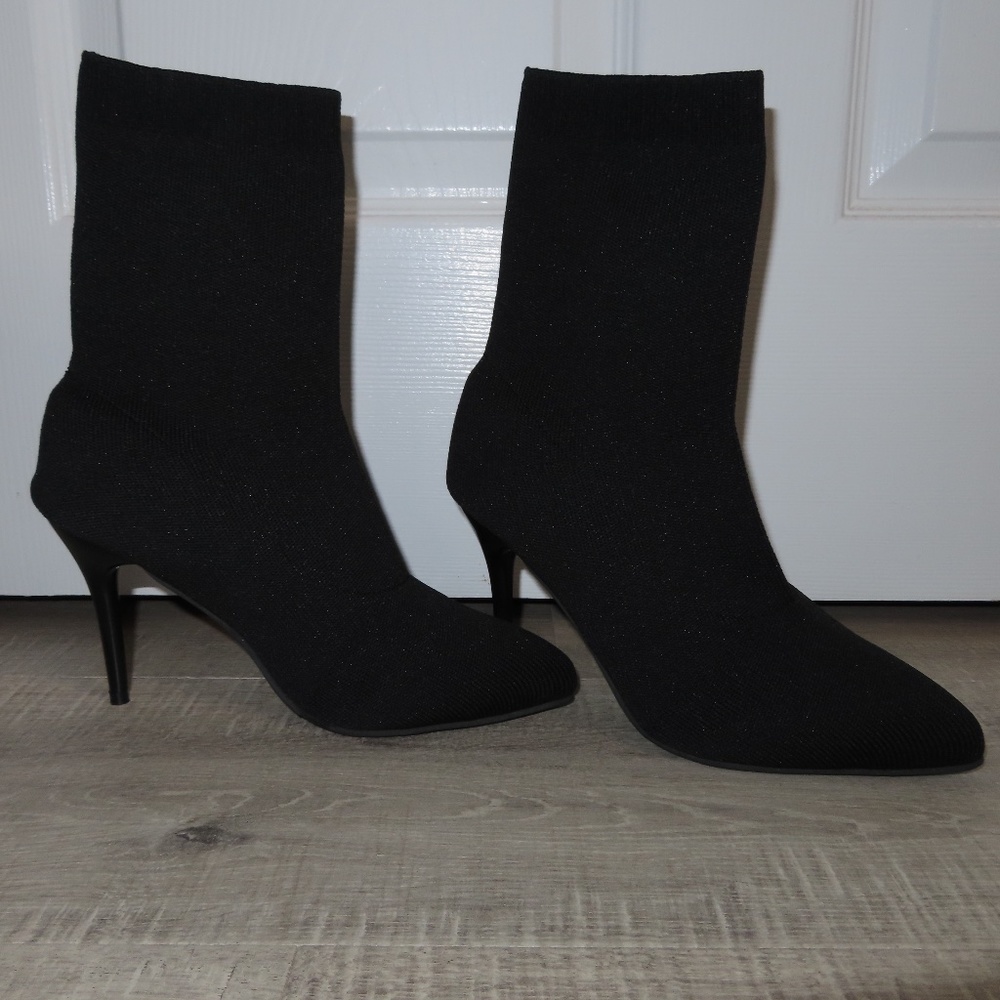 Minimalist Fashion Knit Design Slip-On Stretch Black Boots Collection-Stiletto